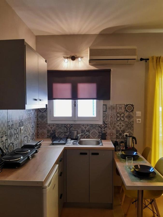 Studios Margaret, Poros Island Poros Town Exterior photo